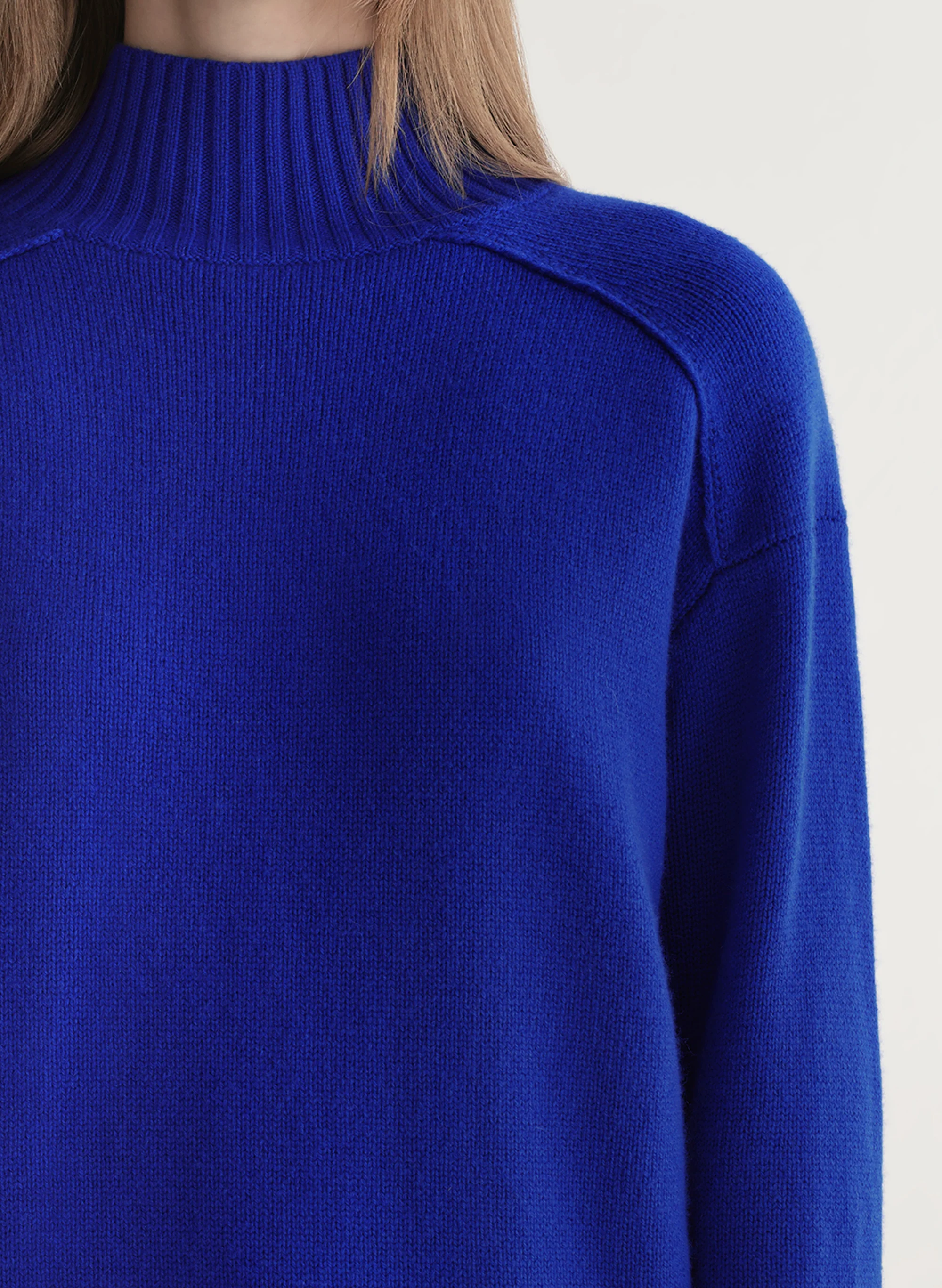 Archie Cashmere Turtleneck Sweater - Image 2