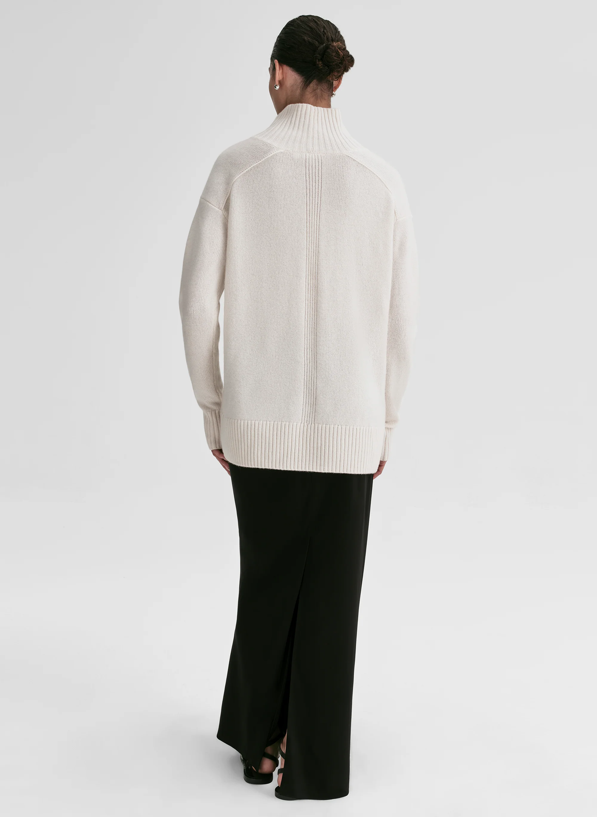 Archie Cashmere Turtleneck Sweater - Image 5
