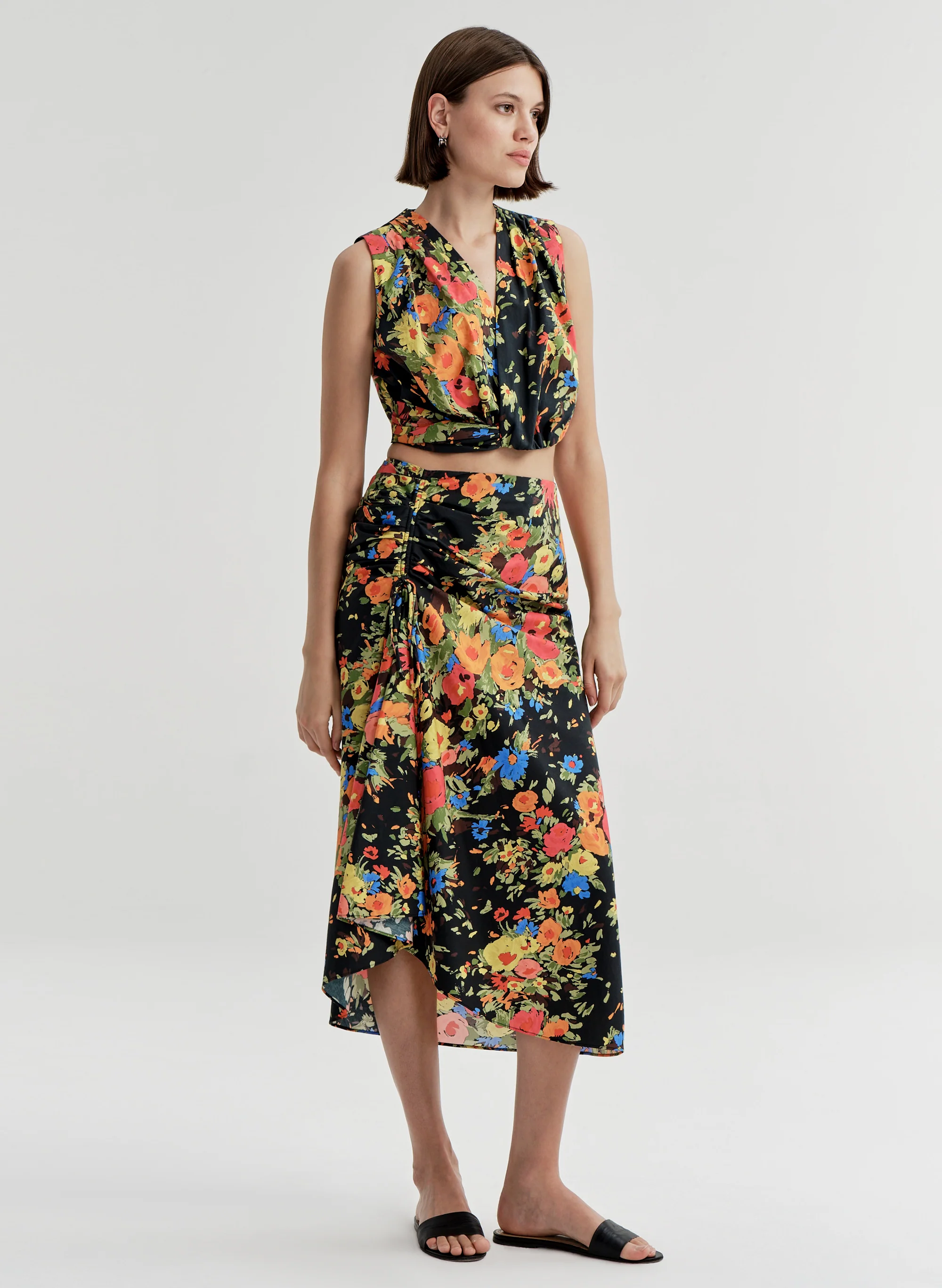 Brooklyn Cropped Floral Top - Image 3
