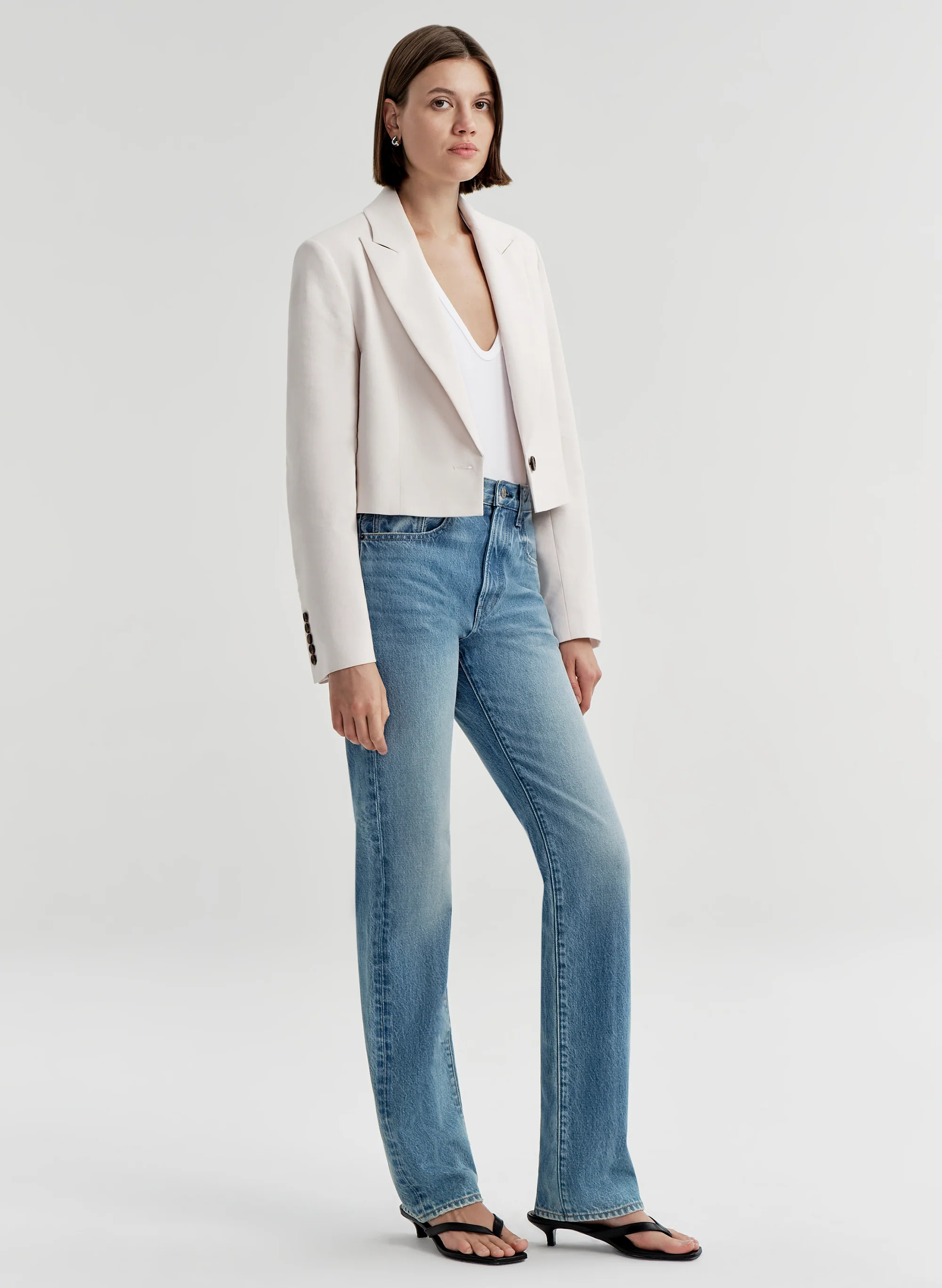 Cam Cropped Linen Jacket - Image 3
