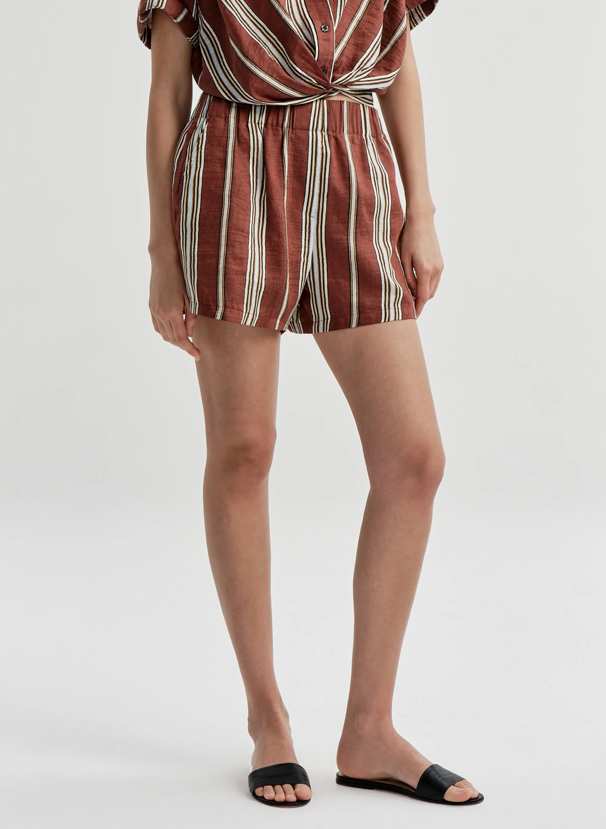 Casey Striped Linen Short - Image 3