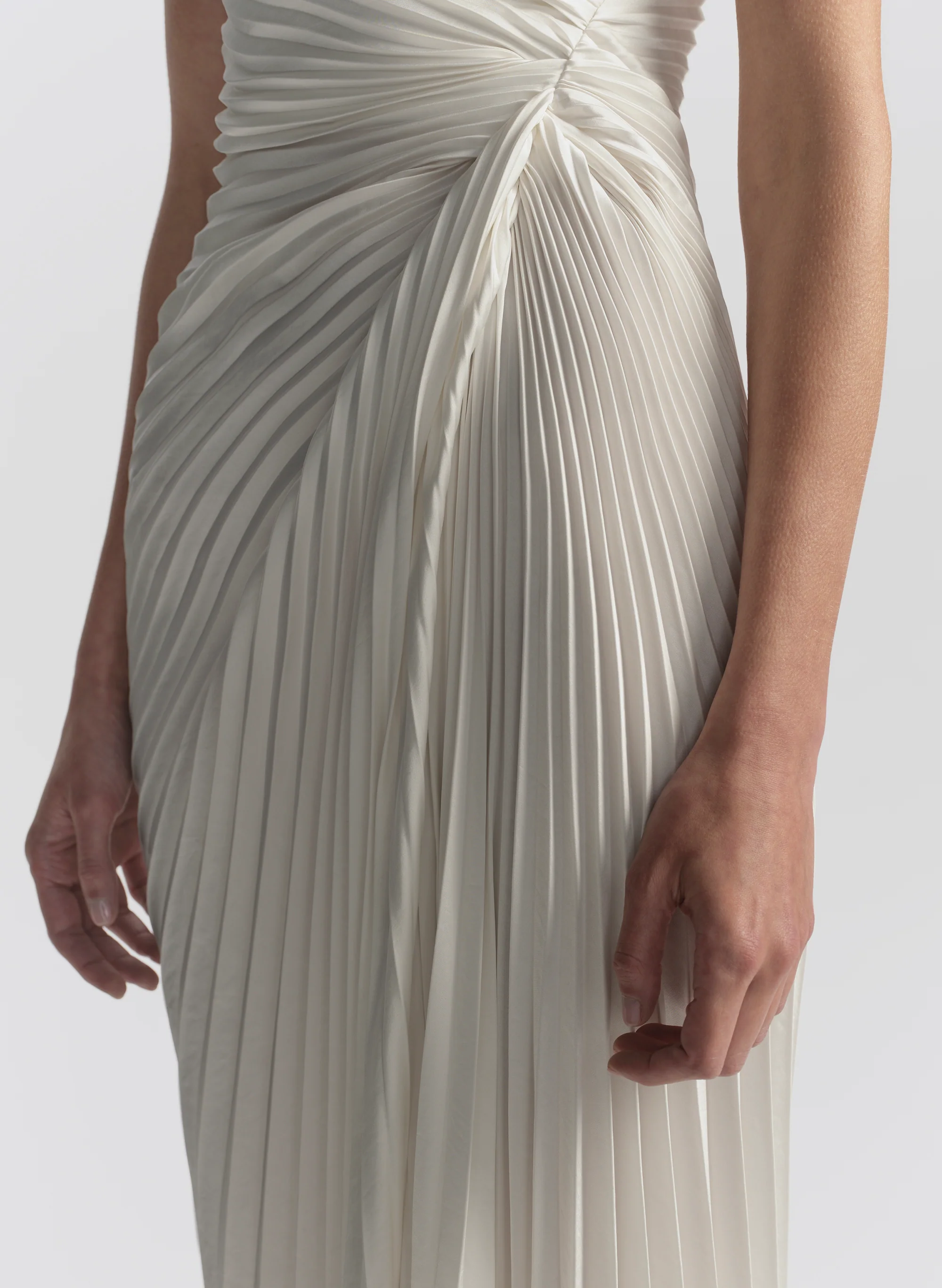 Lara Satin Pleated Midi Dress - Image 5